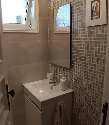 Apa 12 아파트 에스피뇨