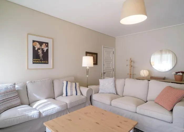 Apa 12 아파트 에스피뇨